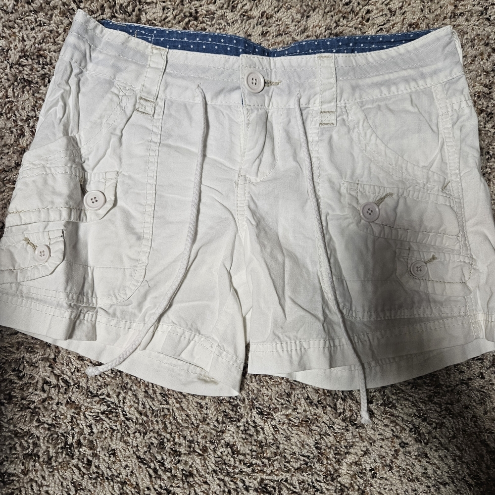 UNIONBAY Women's White Cargo Shorts